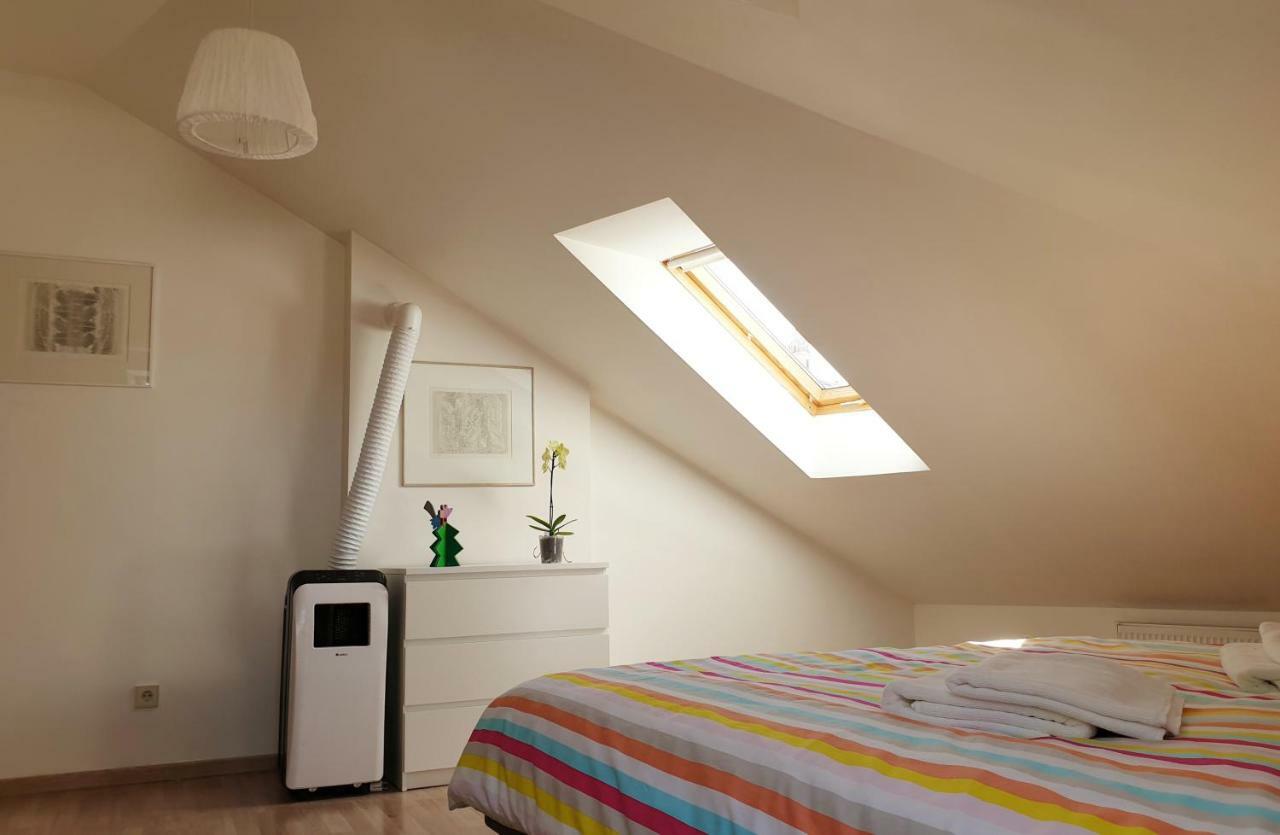 Exceptional Uzupis Bridge 3 Bedroom Apartment VNO Esterno foto