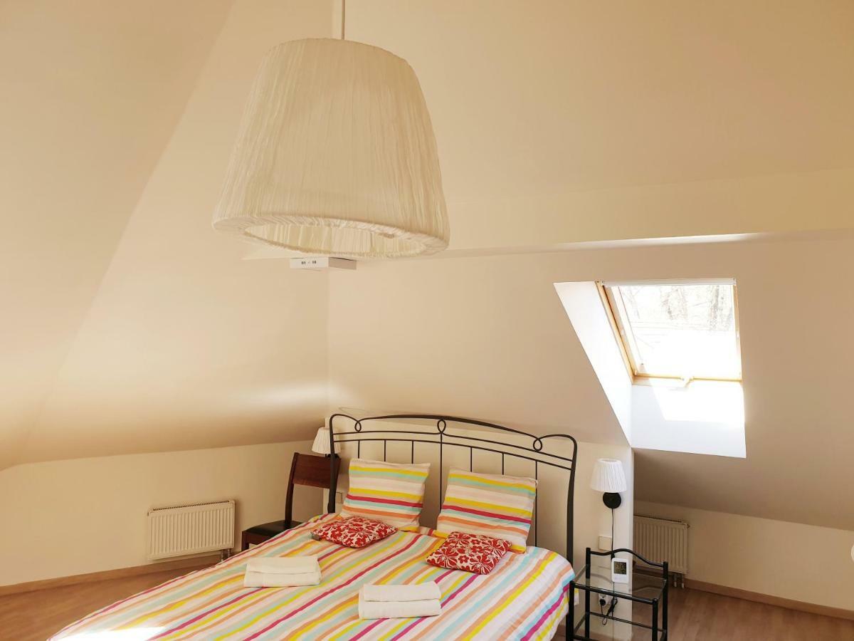 Exceptional Uzupis Bridge 3 Bedroom Apartment VNO Esterno foto