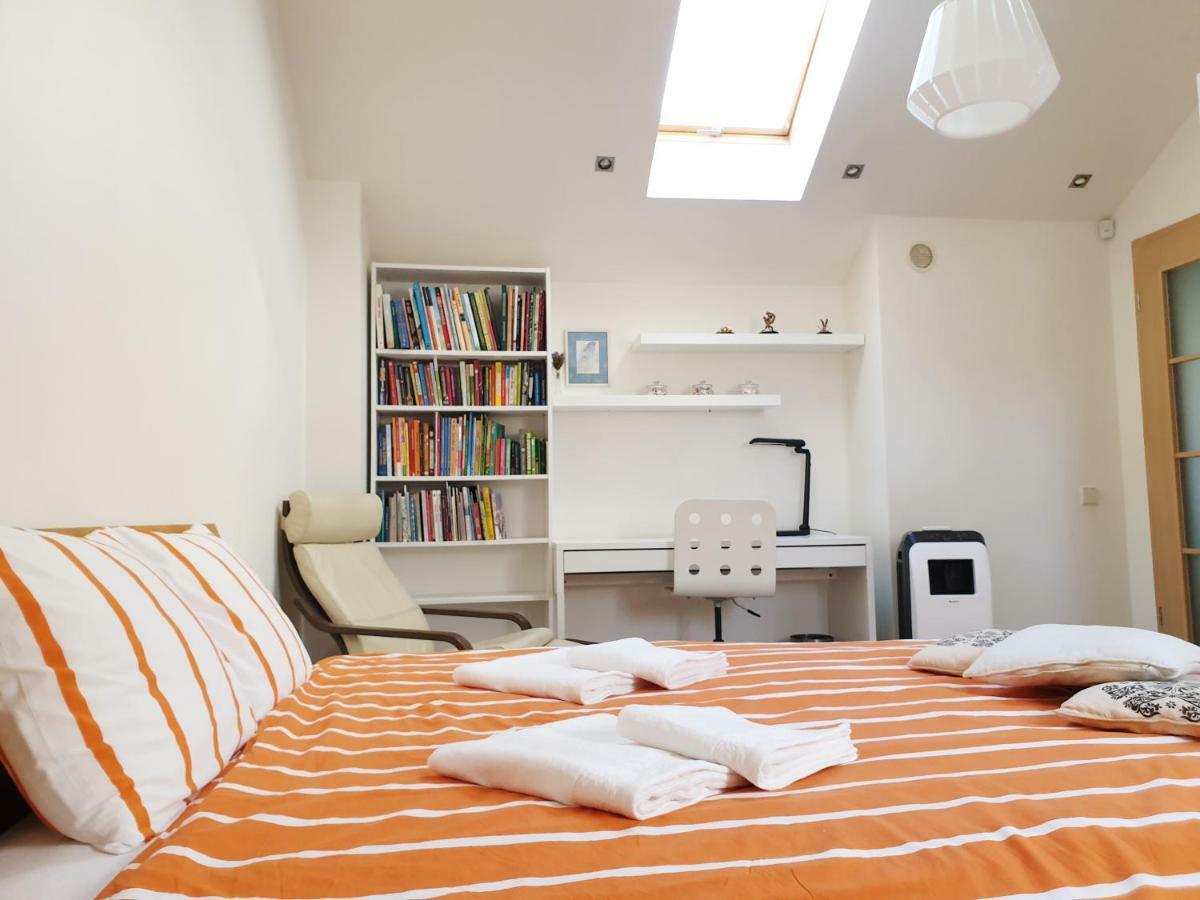 Exceptional Uzupis Bridge 3 Bedroom Apartment VNO Esterno foto