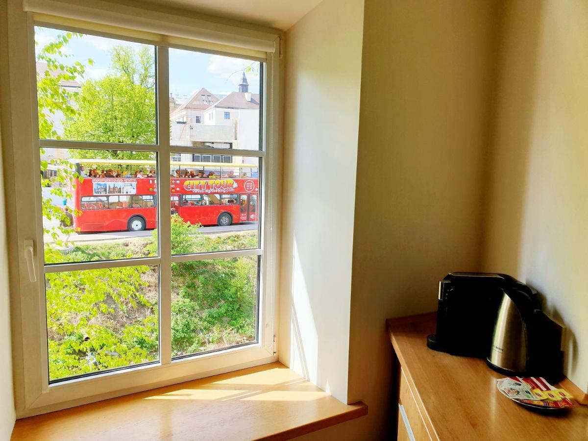 Exceptional Uzupis Bridge 3 Bedroom Apartment VNO Esterno foto